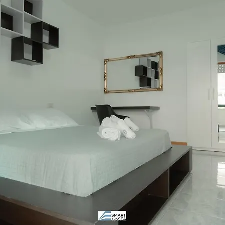 Smart And Sea Gardens